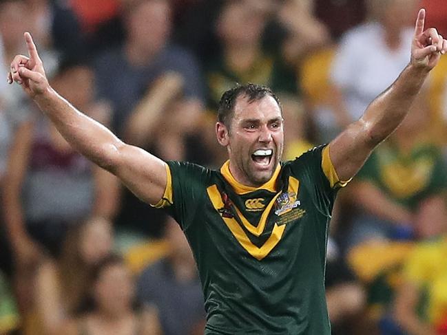 BRISBANE, AUSTRALIA - DECEMBER 02:  Cameron Smith of Australia celebrates  victory at the final whistle during the 2017 Rugby League World Cup Final between the Australian Kangaroos and England at Suncorp Stadium on December 2, 2017 in Brisbane, Australia.  (Photo by Mark Metcalfe/Getty Images)