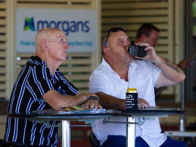 Spectators enjoyed a cool drink at the race day.