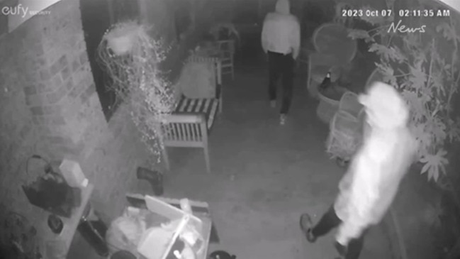 Unsettling security footage of sneaking thieves in backyard of Gippsland home