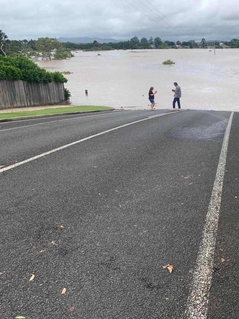 Gympie flood emergency – taken from Power Road on the Southside and looking south along Power Road.