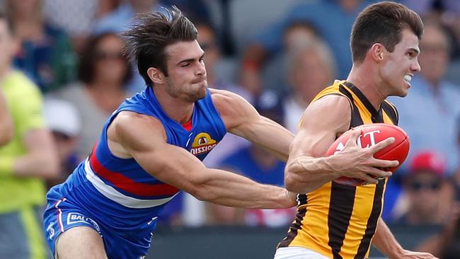 Easton Wood tackles Jaeger O'Meara during the JLT Series.