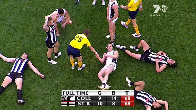 Collingwood and St Kilda players after the 2010 drawn Grand Final. Picture: Channel 7