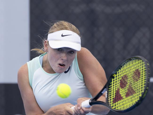 Alicia Dale focuses on her next shot during her Burnie International round one win over top seed Kyoka Okamura on Wednesday. Picture: Grant Wells Photo