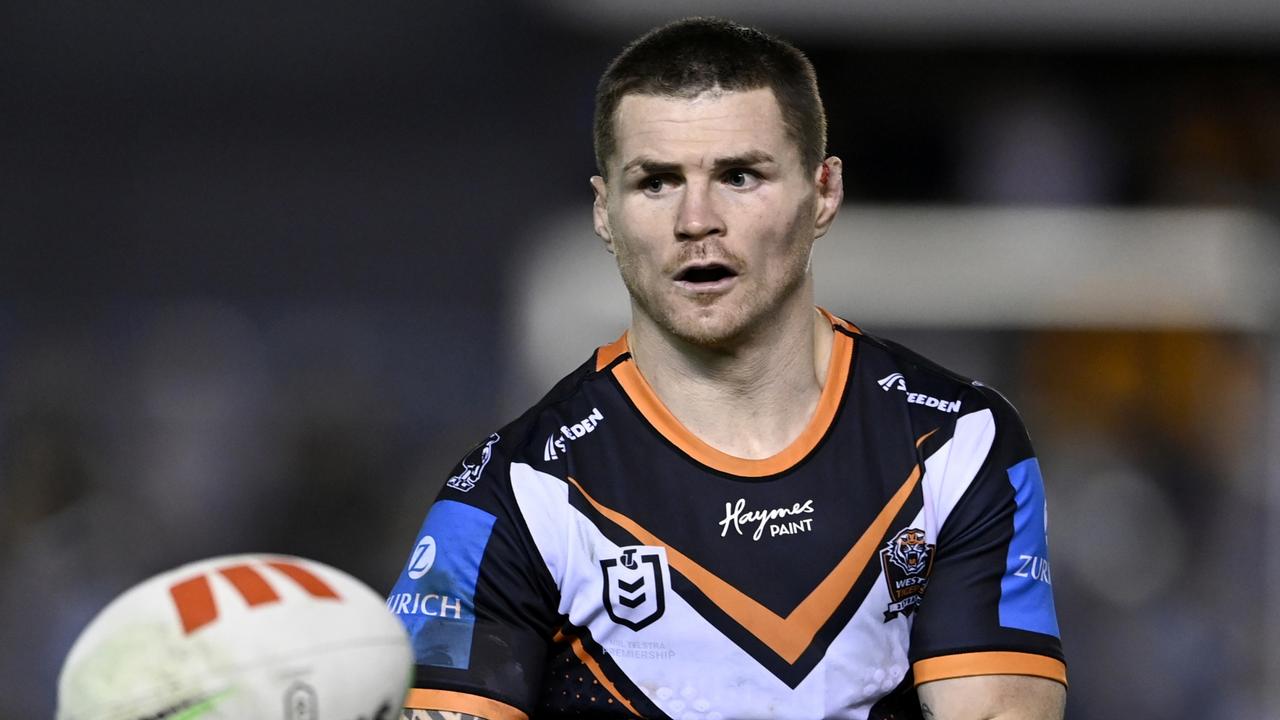 NRL club makes surprise play for $650k exiled Tigers veteran