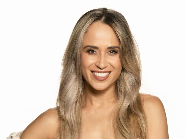 Brisbane's Jessica Stokes appears on The Voice