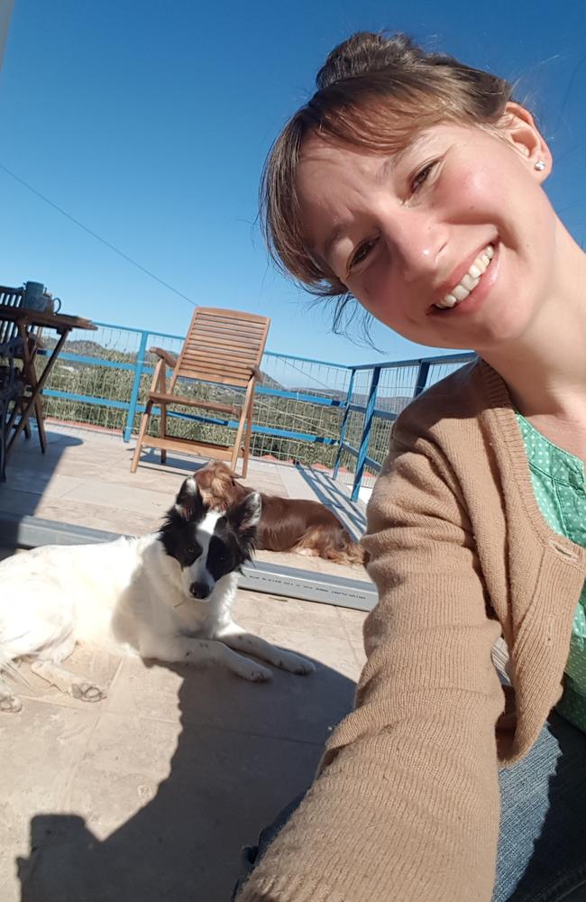 Steph works part time at a hotel and Matt has a job as an animal nurse assistant. Picture: @Sidestepping_Normal/Caters News Agency