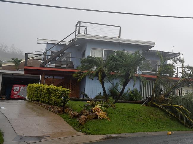 Houses in Airlie left with damage during Cyclone Debbie. Picture: Alix Sweeney