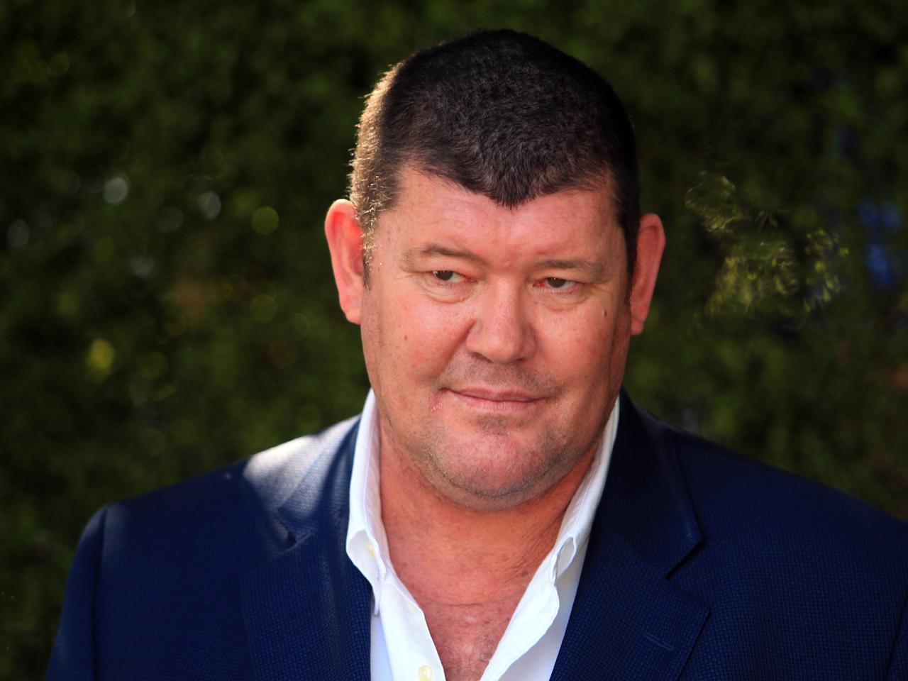 James Packer, Ex-Crown Resorts Boss, Wants in on Argentina's Energy  Business 