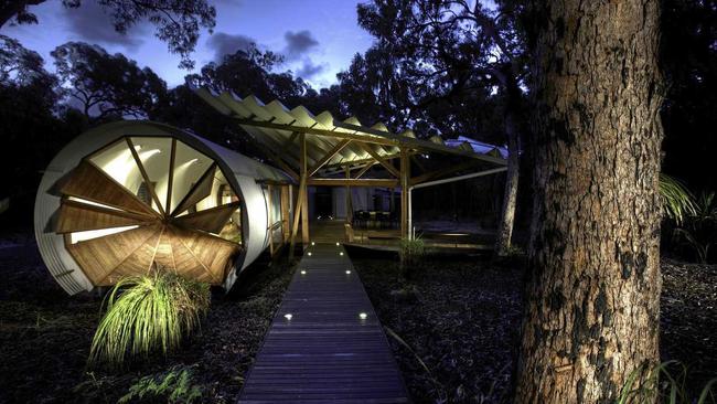 The Drewhouse (The Pods) is a uniquely designed beach house set on an acre of pristine native forest at 1770 estate near Agnes Water. the Pods were designed by Simon Laws of Anthill Constructions.