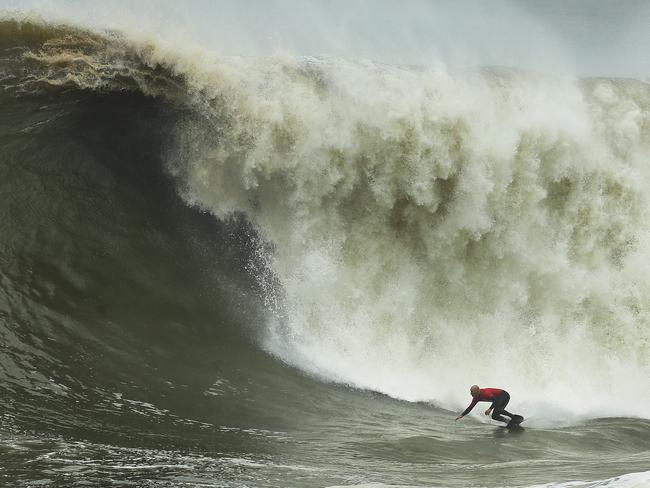 Red Bull Cape Fear Wipeouts Highlight Opening Day At Cape Solander Video Stream