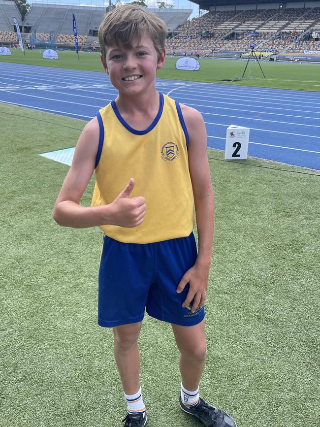 A win for Henry Reeves, 12 years Div 1 800m.