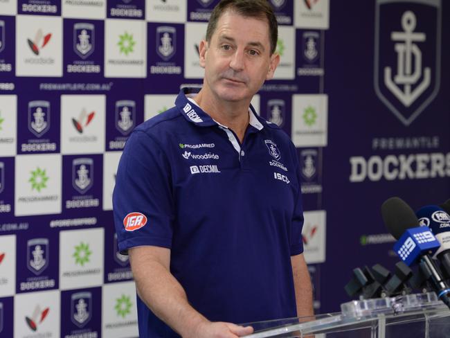Ross Lyon Playing . AFL 2018: Ross Lyon sexual harassment video emerges ...