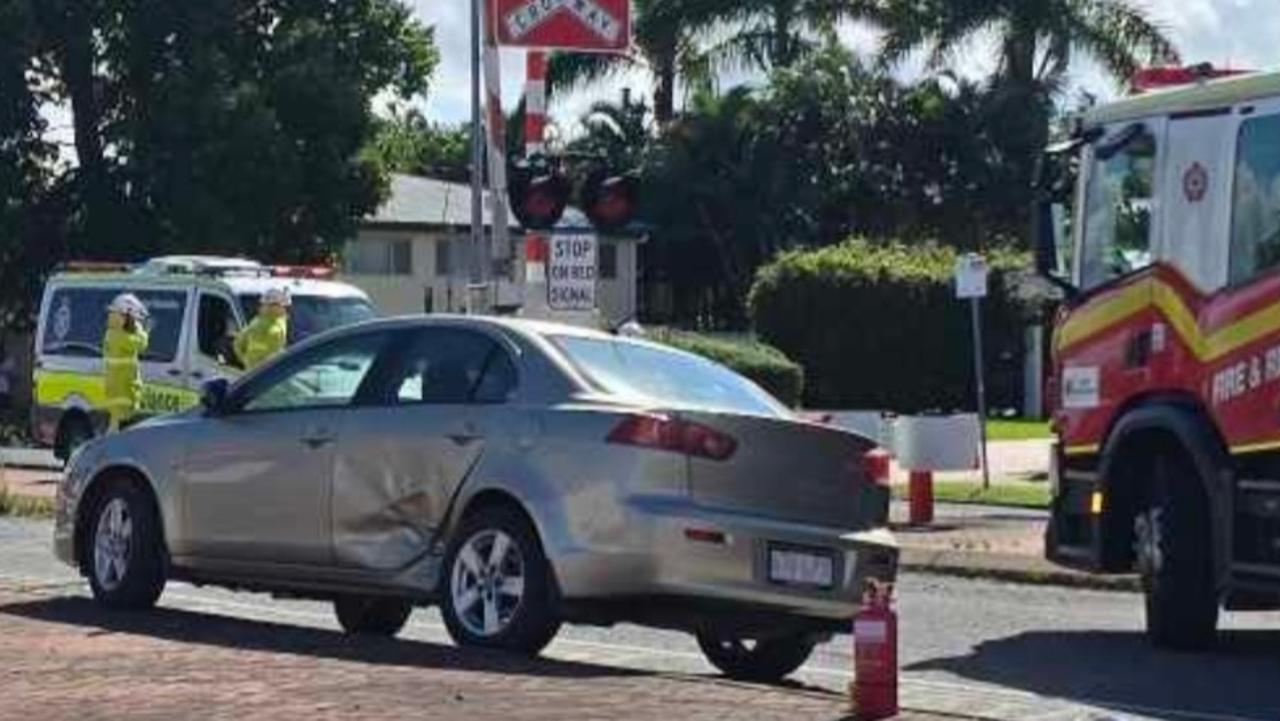 Two-vehicle crash near notorious Rockhampton CBD train line | The ...