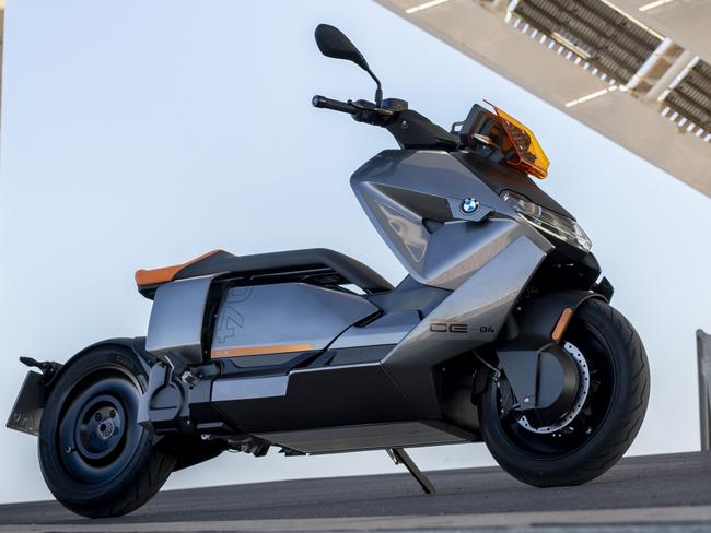 EMBARGO FOR TWAM 18 JUNE 2022. FEE MAY APPLY. BMW CE 04 electric scooter. Source: Supplied