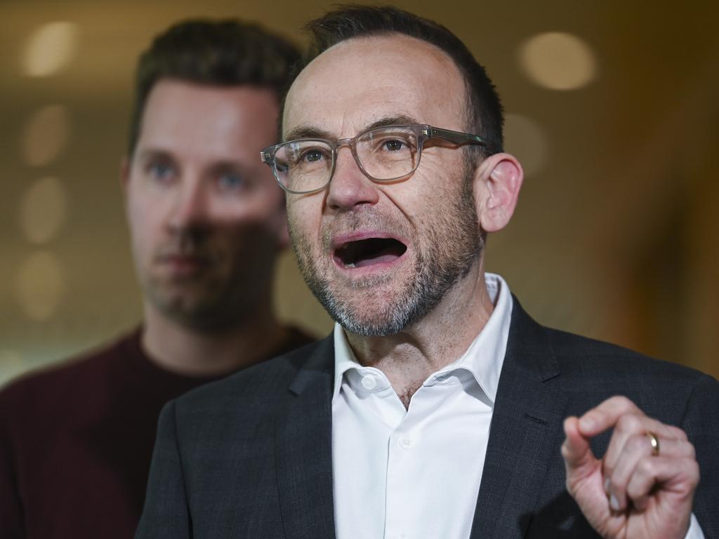Anti-gas Greens bad for nation