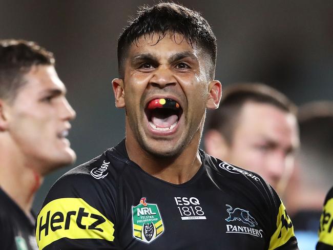 SYDNEY, AUSTRALIA - SEPTEMBER 14: Tyrone Peachey of the Panthers celebrates Waqa Blake scoring a try during the NRL Semi Final match between the Cronulla Sharks and the Penrith Panthers at Allianz Stadium on September 14, 2018 in Sydney, Australia. (Photo by Mark Kolbe/Getty Images)
