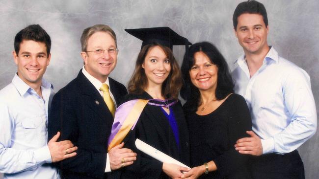 Nathan Kinny (left) with his father Rob, sister, mother Karin, and brother.