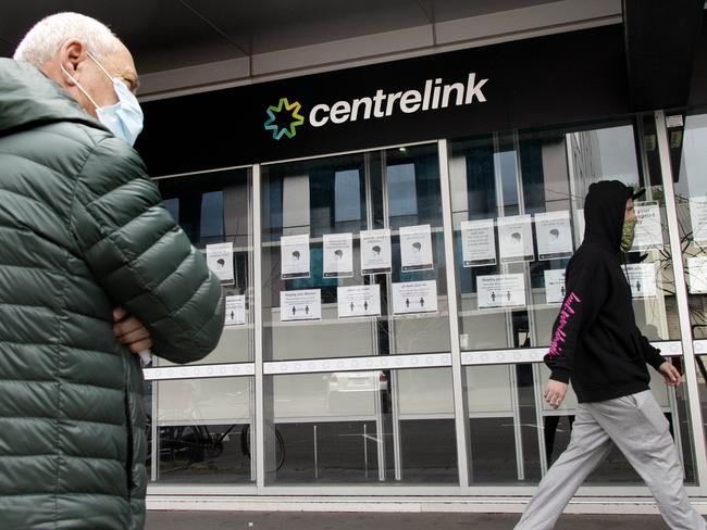 MELBOURNE, AUSTRALIA - NewsWire Photos AUGUST  31 2020: A man waits outside Centrelink in South Melbourne on Monday during stage 4 COVID-19 lockdowns across Melbourne.Picture: NCA NewsWire / David Geraghty