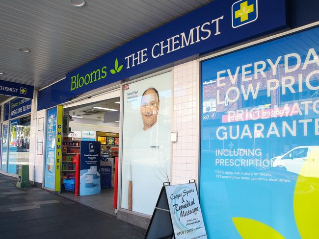 Vapes will be made available at pharmacies without a prescription after the Albanese government struck a deal with the Greens. Picture: Gaye Gerard