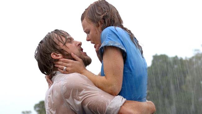 THE NOTEBOOK, Ryan Gosling, Rachel McAdams, 2004, (c) New Line/courtesy Everett Collection