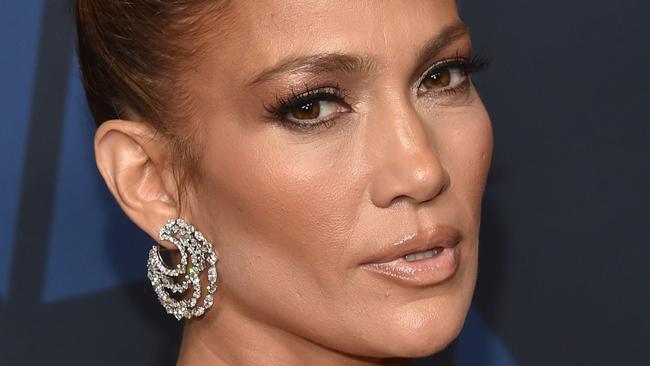 US singer Jennifer Lopez arrives to attend the 11th Annual Governors Awards gala hosted by the Academy of Motion Picture Arts and Sciences at the Dolby Theater in Hollywood on October 27, 2019. (Photo by Chris Delmas / AFP)