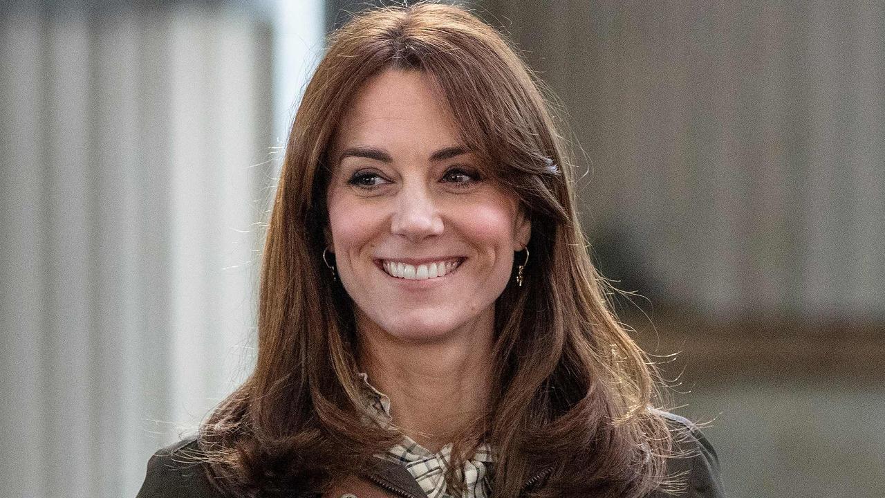 Kate Middleton fashion: Duchess of Cambridge wears green in Ireland ...