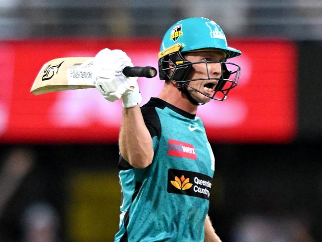 BRISBANE, AUSTRALIA - DECEMBER 22: Nathan McSweeney of the Heat celebrates victory during the BBL match between Brisbane Heat and Adelaide Strikers at The Gabba, on December 22, 2024, in Brisbane, Australia. (Photo by Bradley Kanaris/Getty Images)