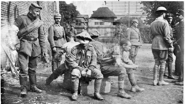 Wounded Australian prisoners of war at a German collecting station the day after the armistice in 1918. AWM A01551