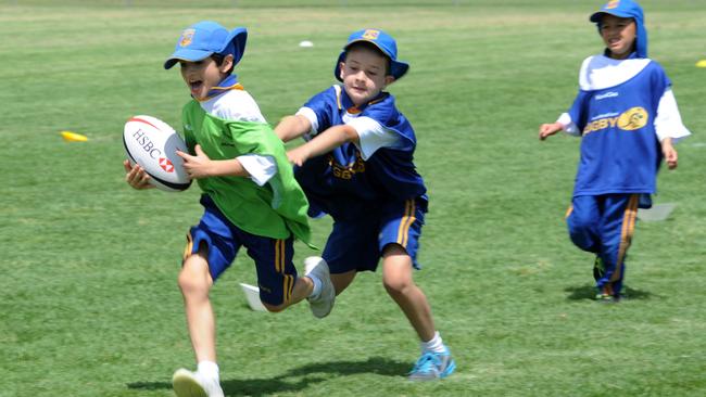 Pictured are students from St Andrews Public School.