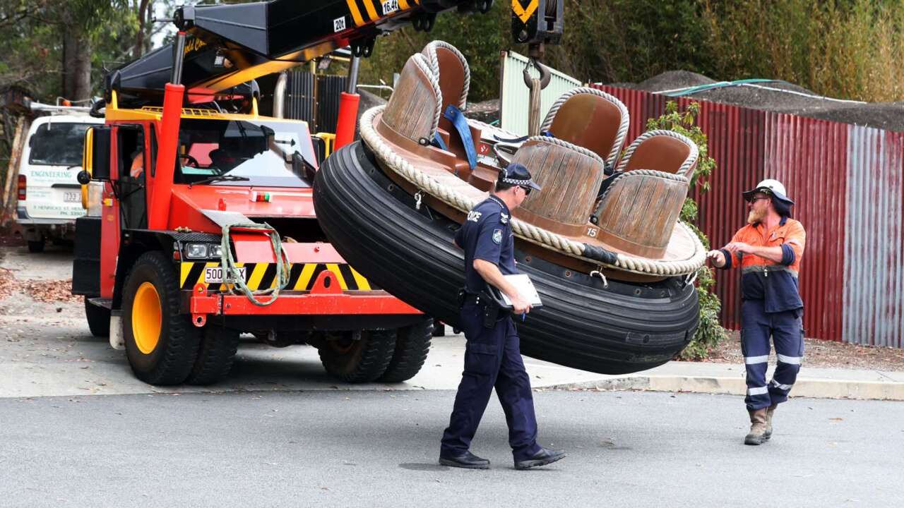 Dreamworld trainer to face questioning over Thunder River Rapid ride