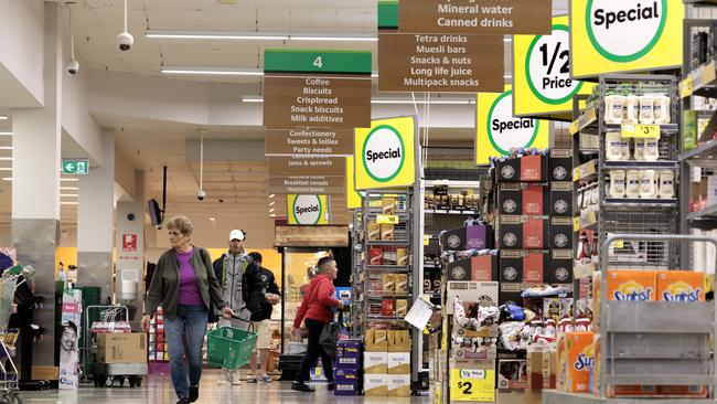 Amid public outcry over allegations of price gouging by supermarket retailers, the government will overhaul the Grocery Code of Conduct. Picture: NCA NewsWire / David Geraghty.