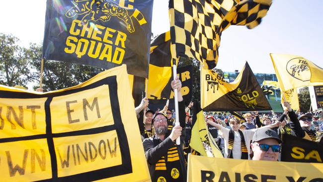 Glenelg cheer squad. Picture: Brett Hartwig