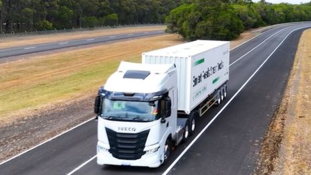 Driverless trucks: Transurban launch new Melbourne trial on CityLink ...