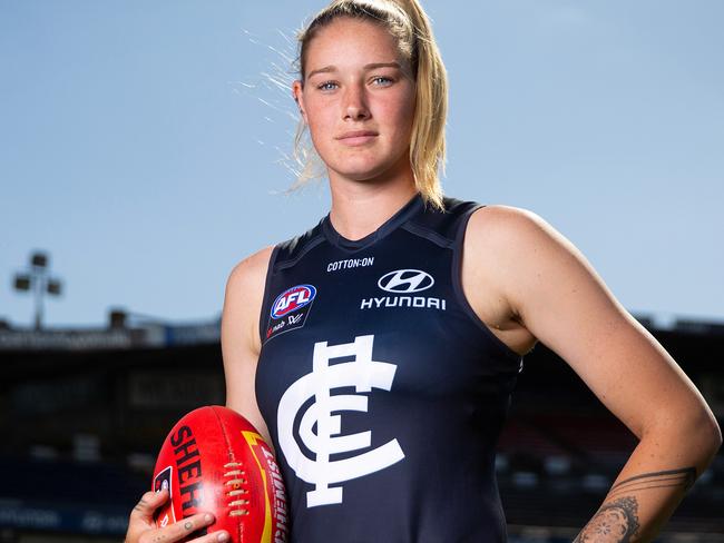 How new teammates reacted to Tayla Harris