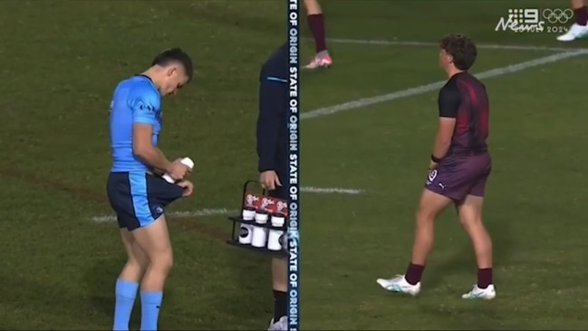 'Cooling off': U19s star's bizarre pre-game act
