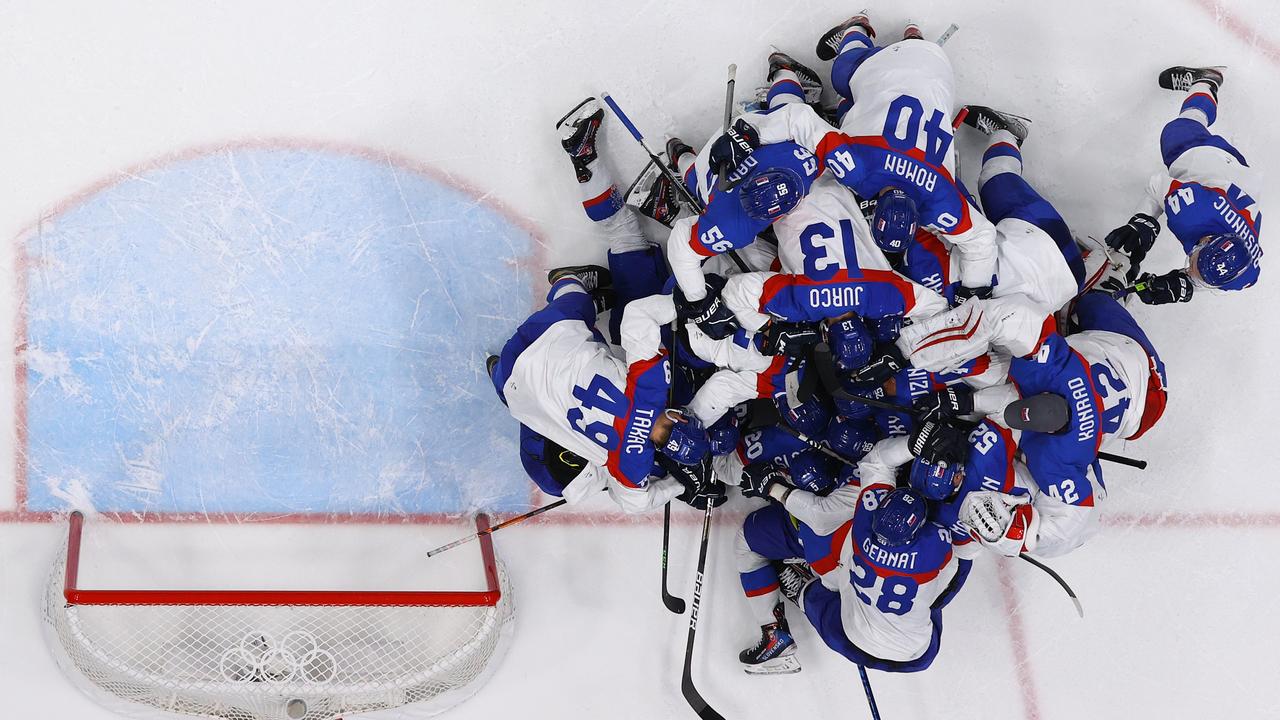 Team Slovakia reacts to defeating Team United States. Photo by Lintao Zhang/Getty Images.