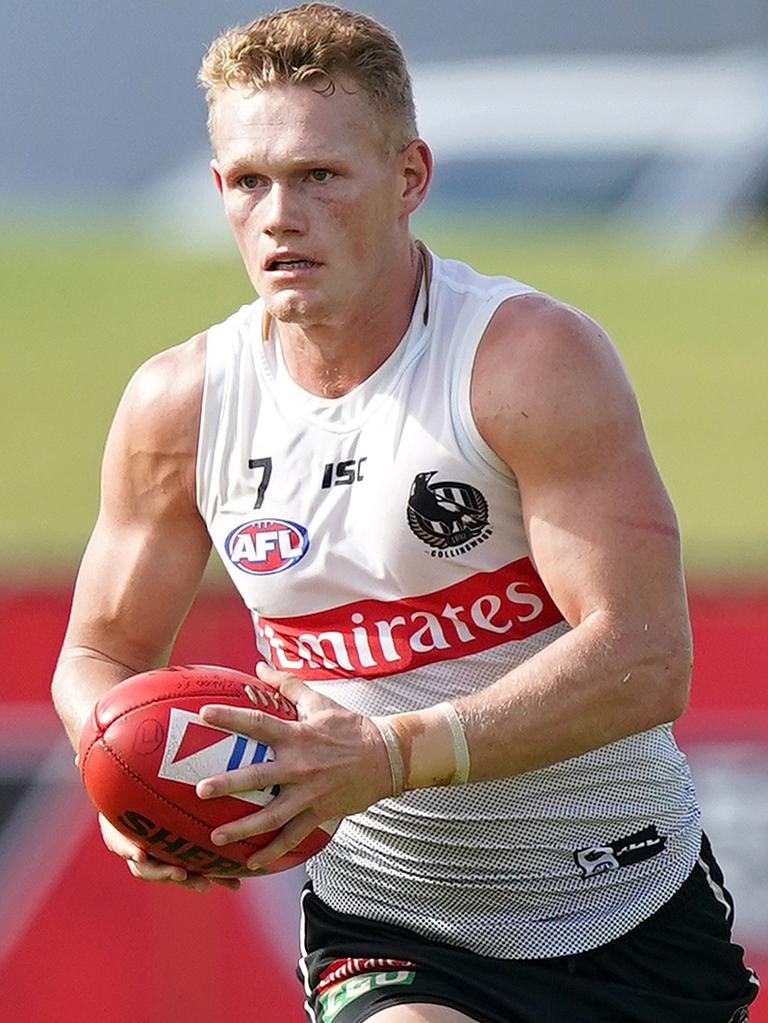 Adam Treloar wins a mountain of the footy.