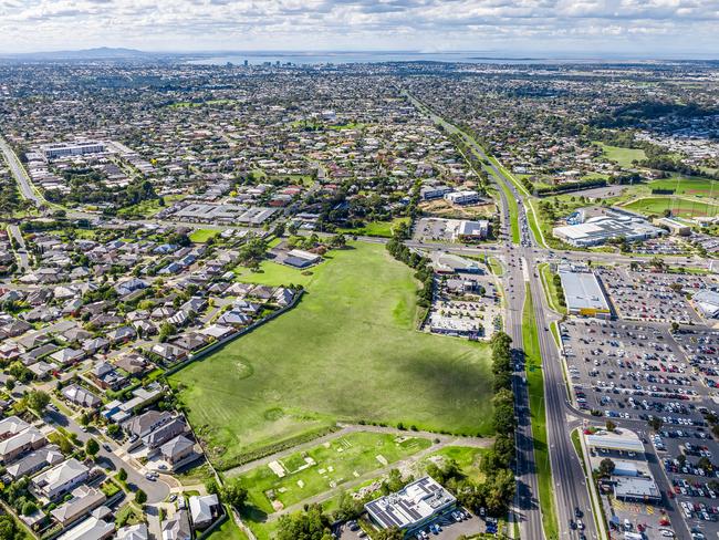 Retirement living brand Levande has acquired a circa 5ha Highton site amid expansion plans in the Geelong region. The site is at 140-150 and 152-156 Colac Rd and 246-248 South Valley Rd, Highton.