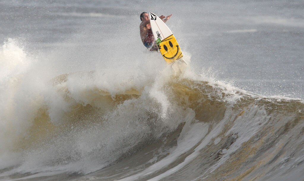 Alexandra Headland gets good lefts and rights for longboarders and shortbaorders alike. Picture: Nicholas Falconer