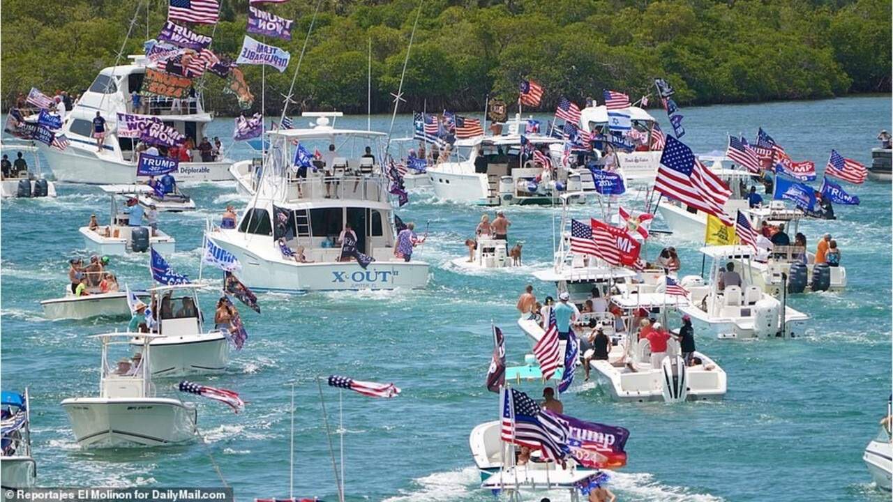 Thousands of Trump supporters gather in Florida for Memorial Day boat