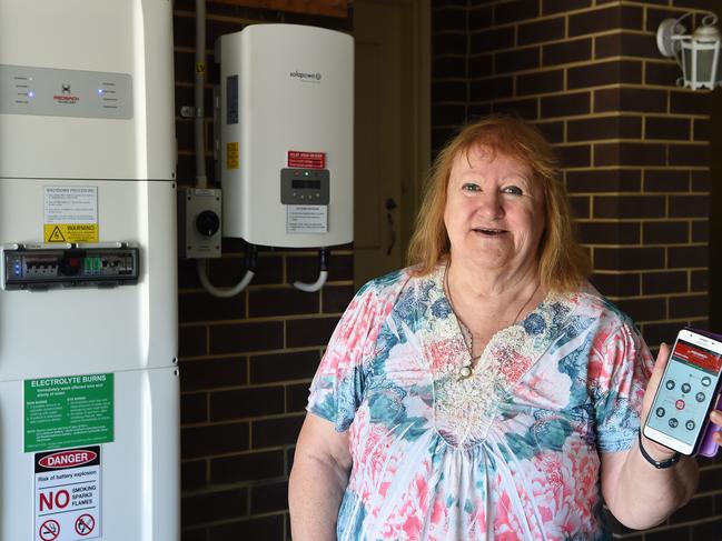 Hannah Gates had solar panels along with inverter and battery system installed to her Melbourne home linked to an app showing power usage and generation