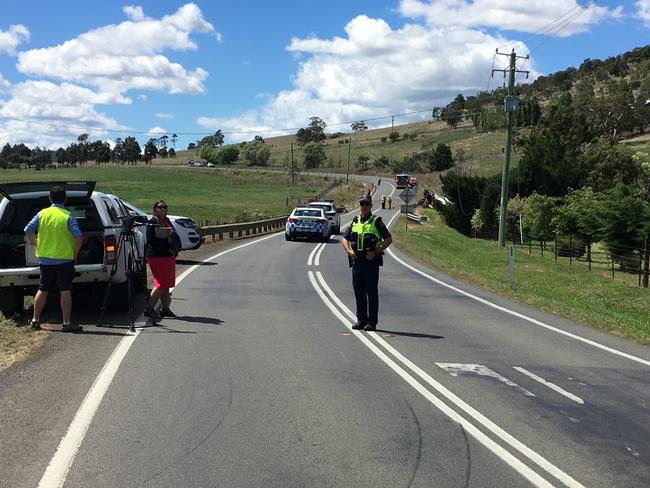 Truck Rollover Knocks Down Powerlines | News.com.au — Australia’s ...