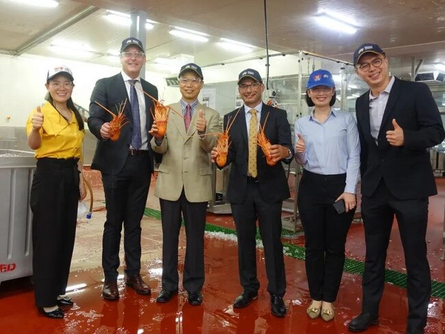 China's consul general in Perth, Long Dingbin, third from the left, with Geraldton Fishermen’s Co-operative CEO Mark Rutter, second from left, and chairman Basil Lenzo, third from right. Picture: Will Glasgow