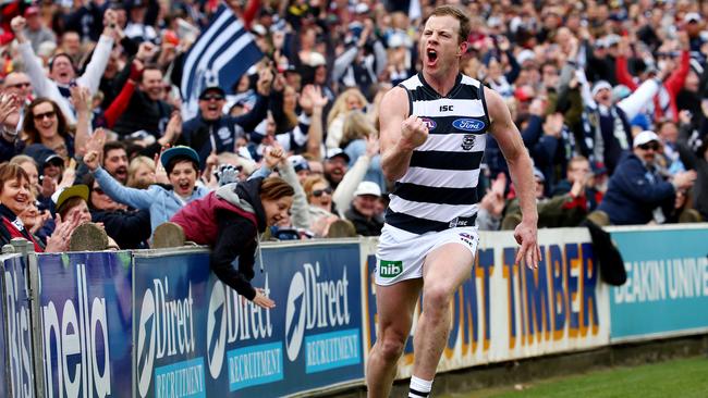 Steve Johnson kicks an emotion-charged goal in his final game for Geelong. Picture: Colleen Petch