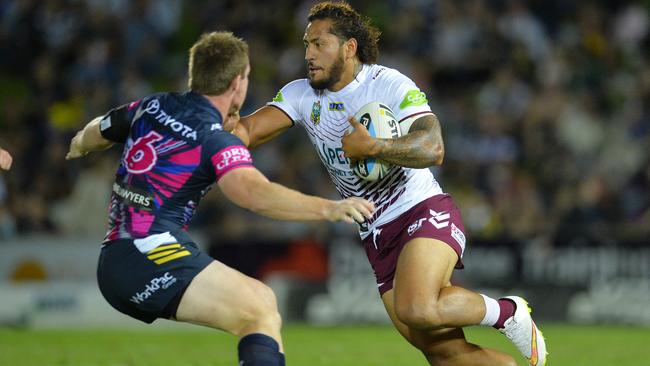 Debutant Brad Parker will no doubt lean on Jorge Taufua for advice ahead of Saturday.