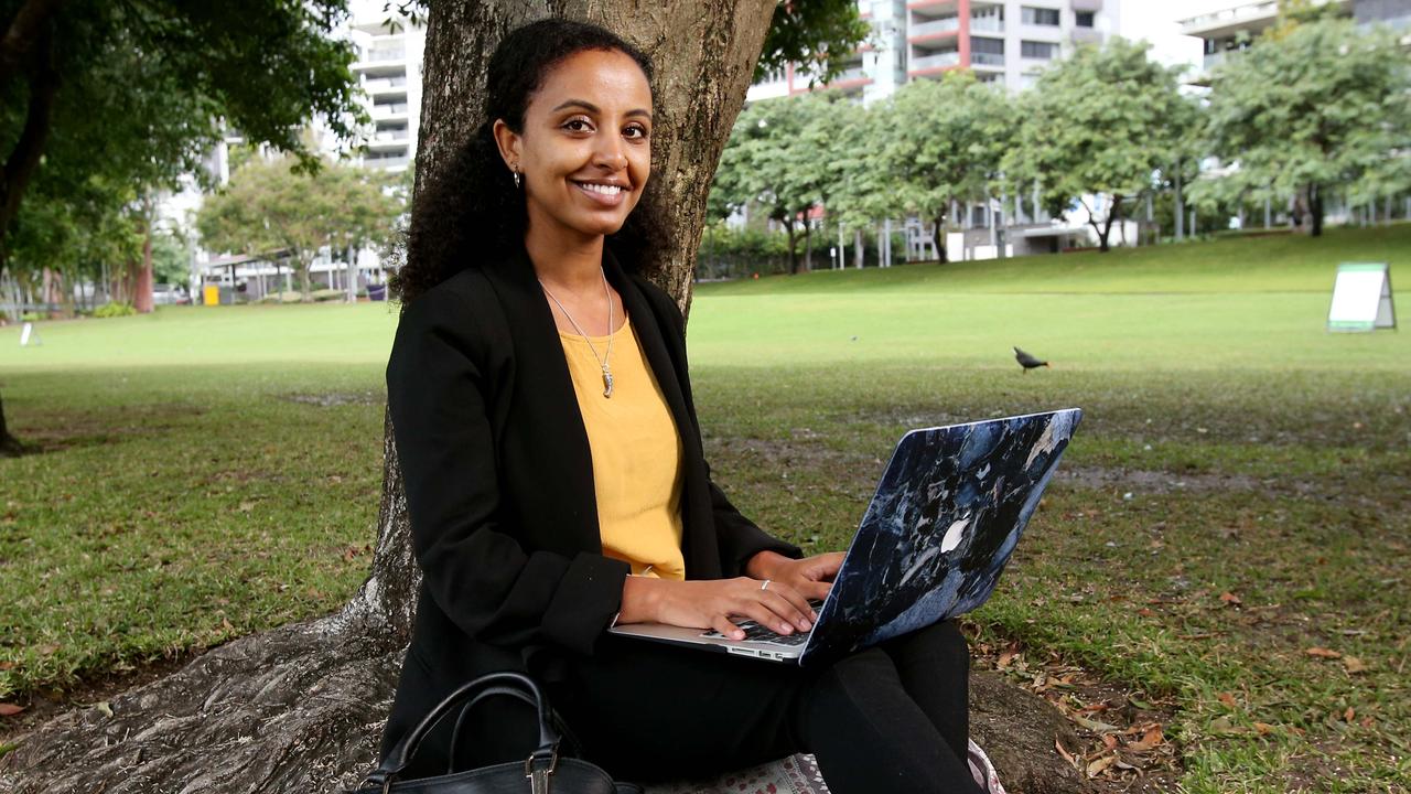 Meron Ranganui-Sparrow graduated six months earlier by studying one of her subjects online through Open Universities Australia. Picture: AAP/Steve Pohlner