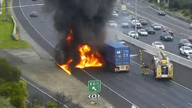 A truck has burst into flames on the Monash Freeway near Chadstone.