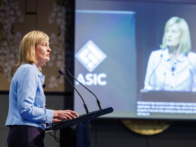 21/11/2023  ASIC deputy chair Sarah Court during the ASIC annual forum at the Sofitel in Melbourne. Aaron Francis / The Australian