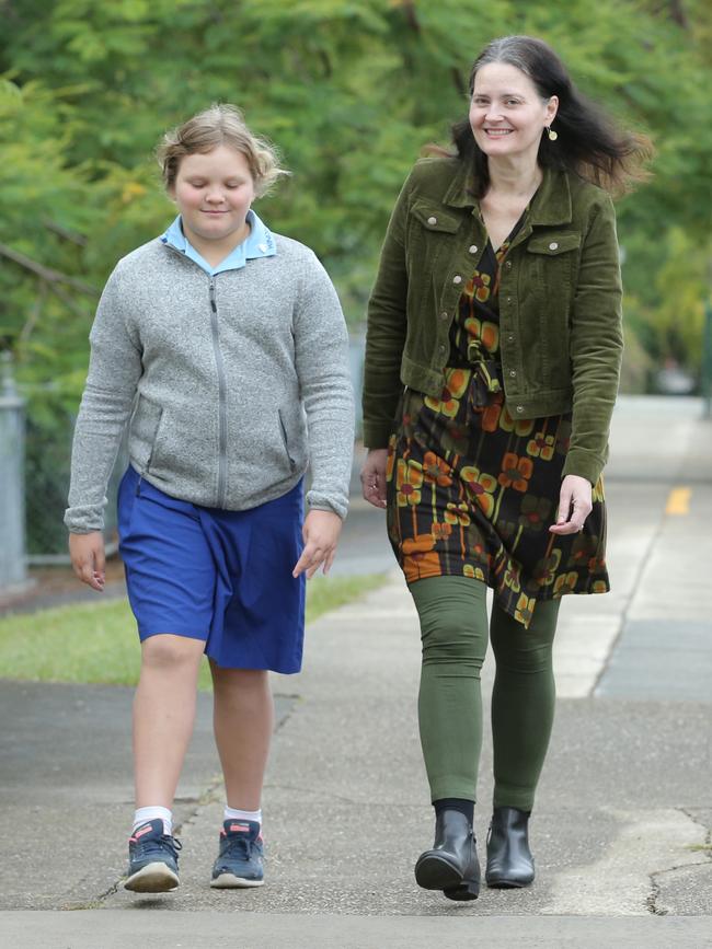 Alison Courtice and her daughter, Lauren, a Year 5 student at Windsor State School.