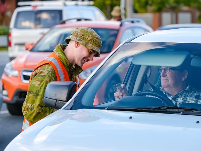 ALBURY, AUSTRALIA - JULY 09, 2020:Police and army checking people travelling from Victoria into NSW for permits in Wodonga Place in Albury.Picture: NCA NewsWire / SIMON DALLINGER